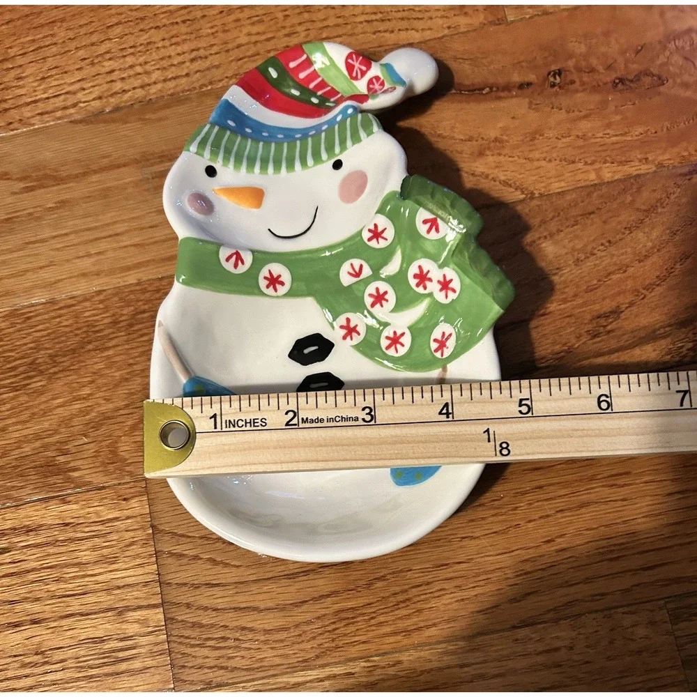 Pier 1 pier snowman
